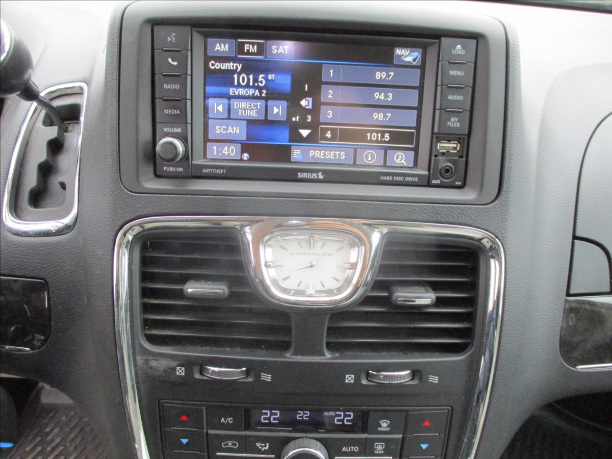 Chrysler Town & Country