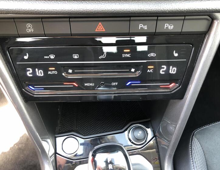 Volkswagen T-Roc 17