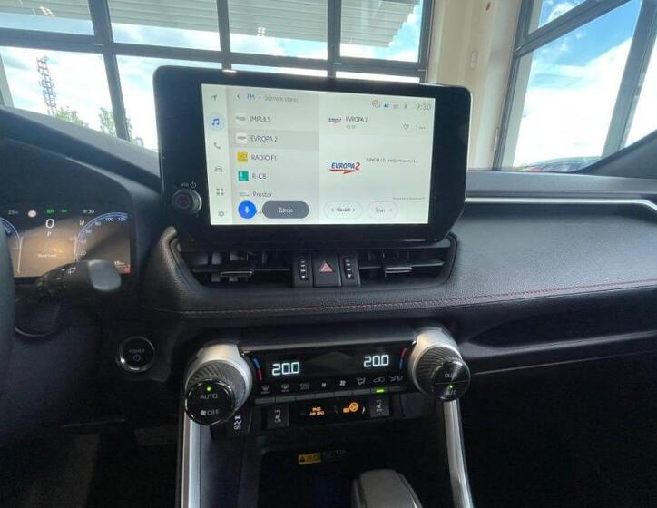 Toyota RAV4 19