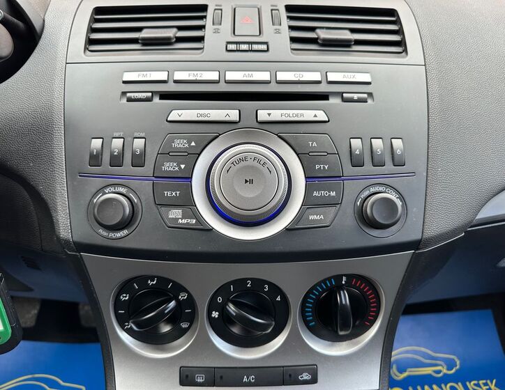 Mazda 3 13