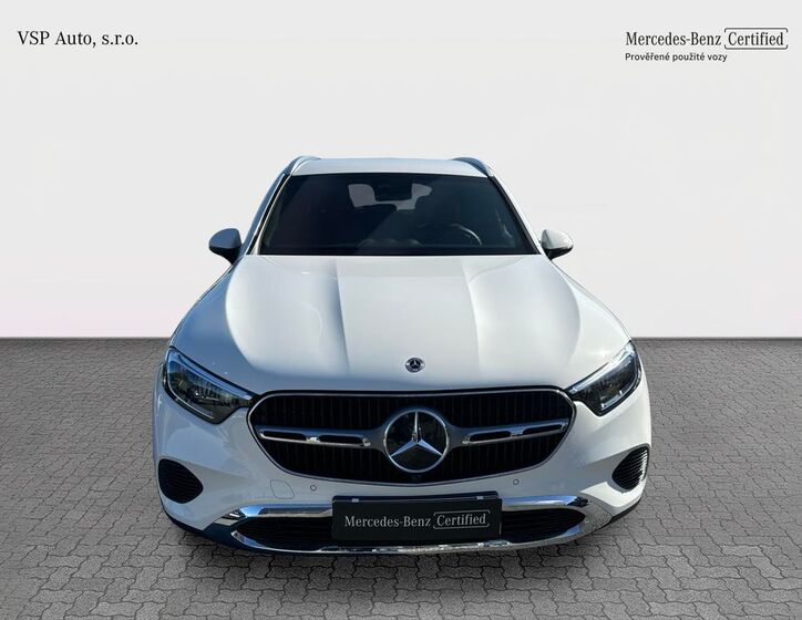 Mercedes-Benz GLC 8