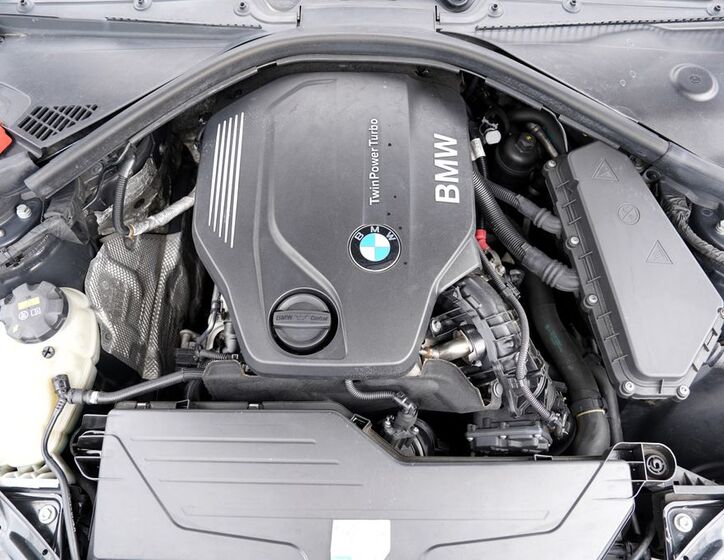 BMW Řada 2 22
