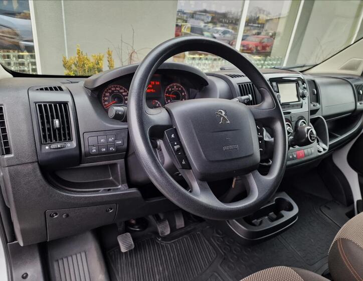 Peugeot Boxer 21