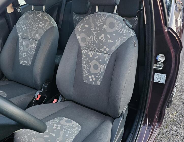 Ford Ka 12