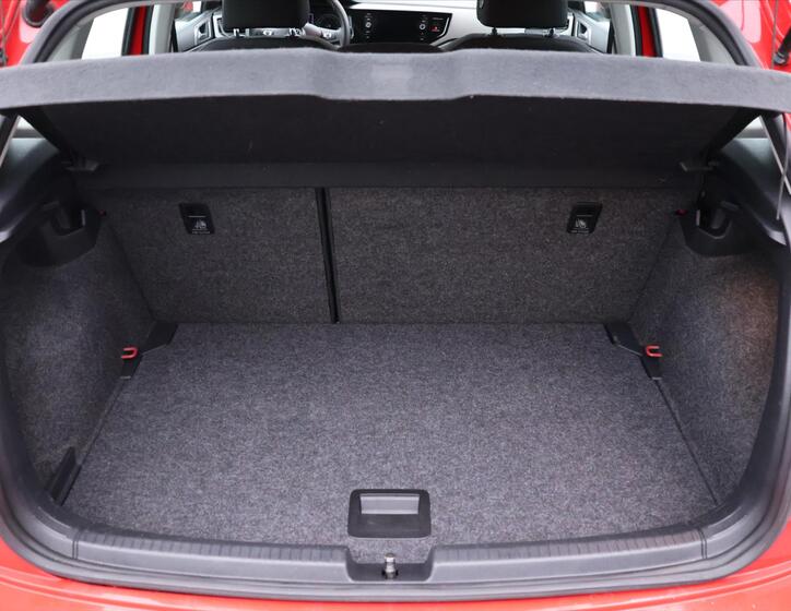 Volkswagen Polo 10