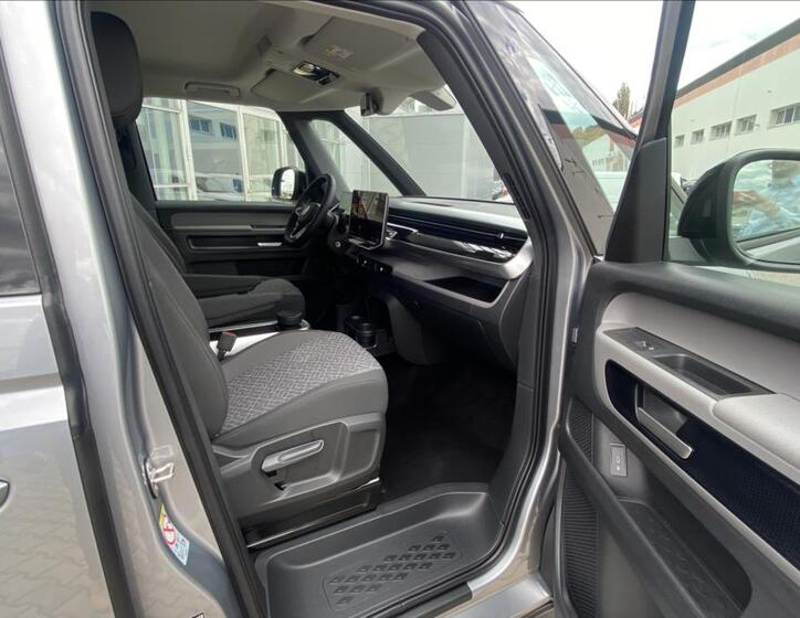 Volkswagen ID.Buzz 14