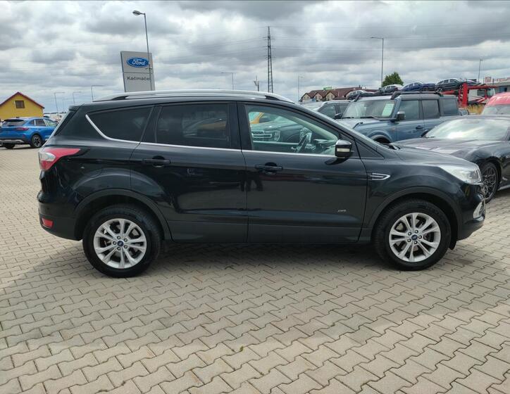 Ford Kuga 6
