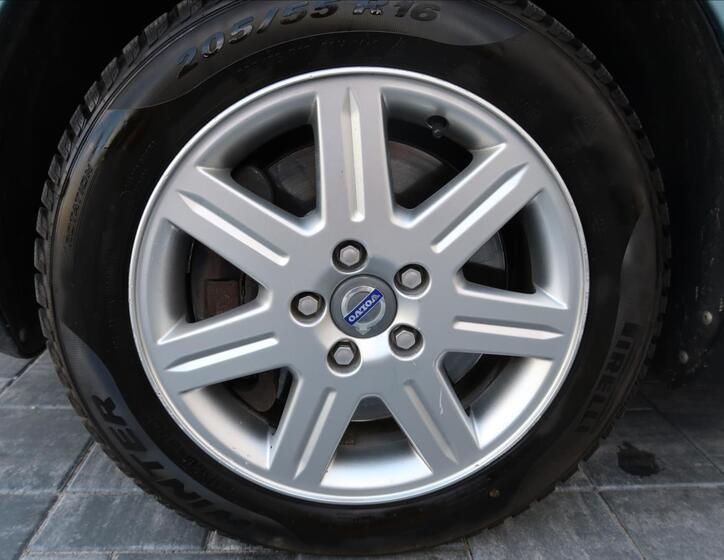 Volvo V50 22
