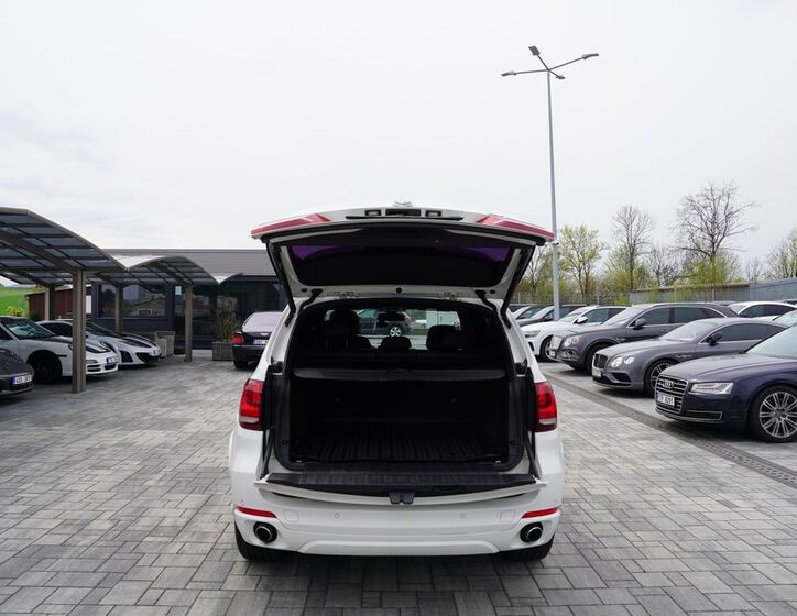 BMW X5 12