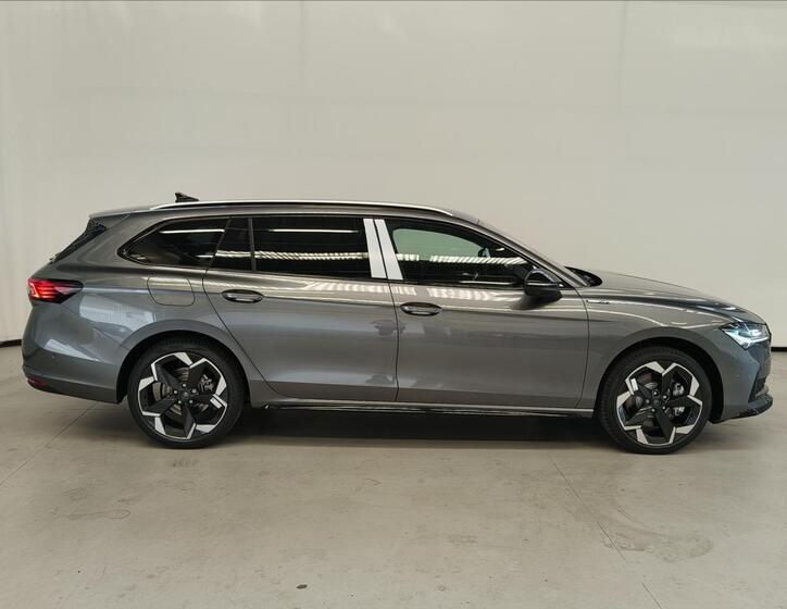 Škoda Superb 2
