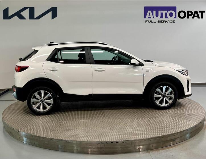 KIA Stonic 6