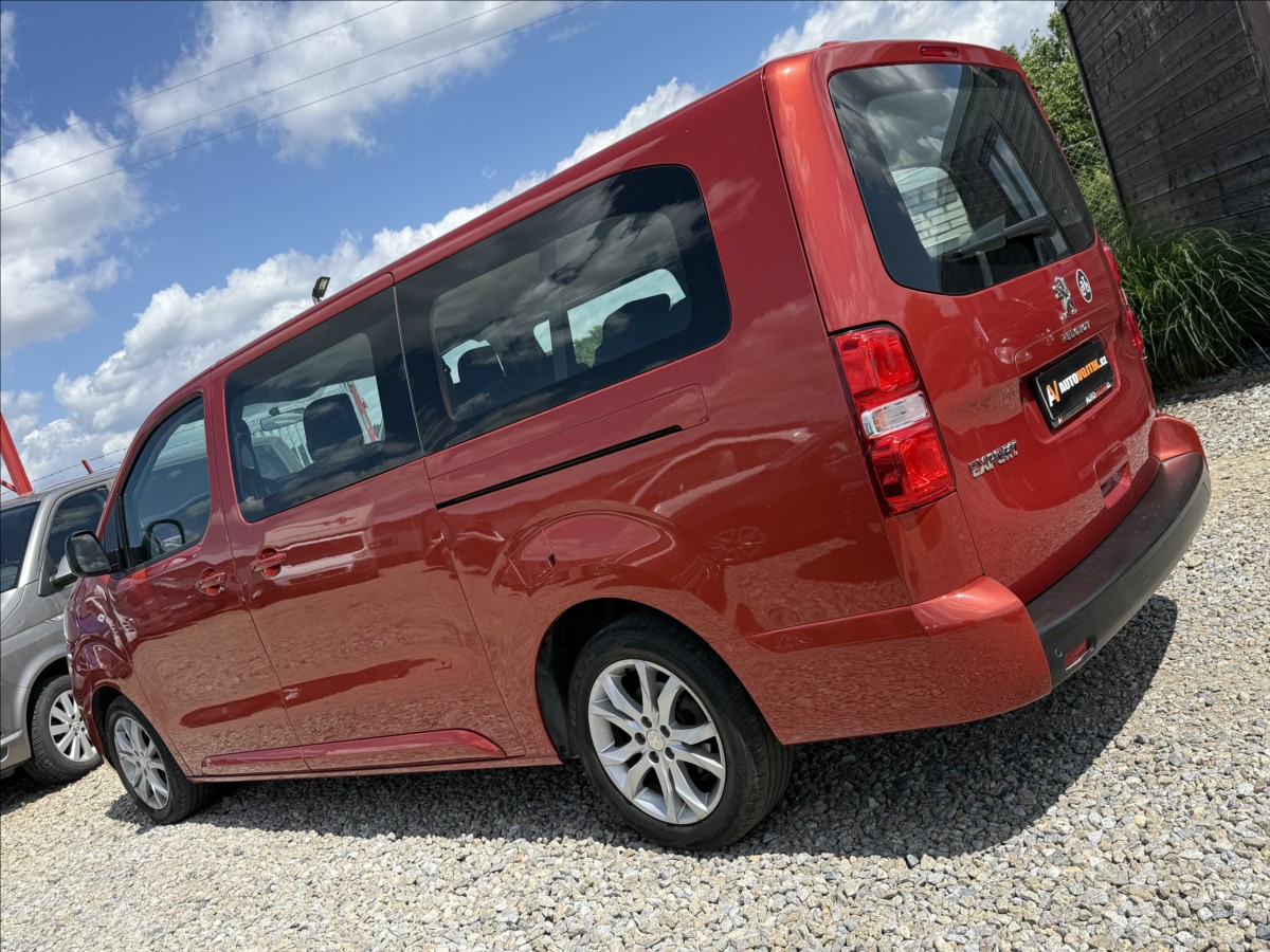 Peugeot Traveller