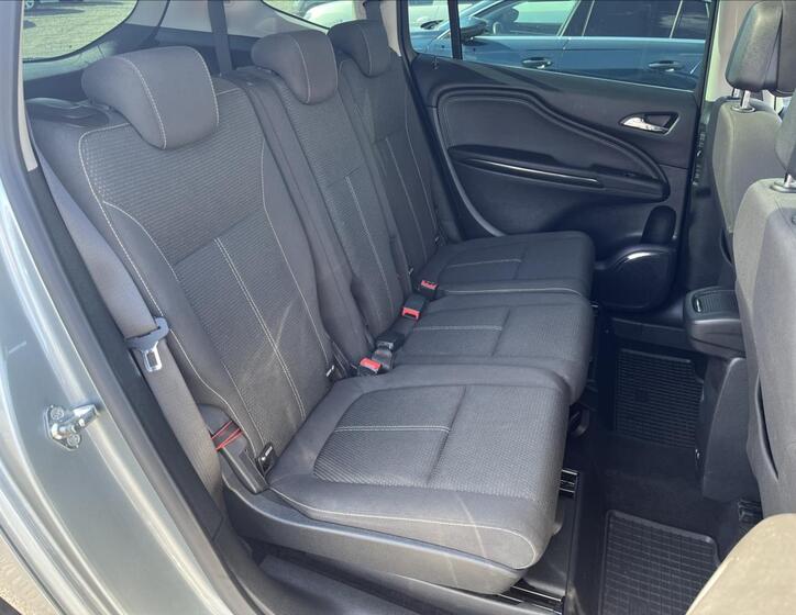 Opel Zafira 20