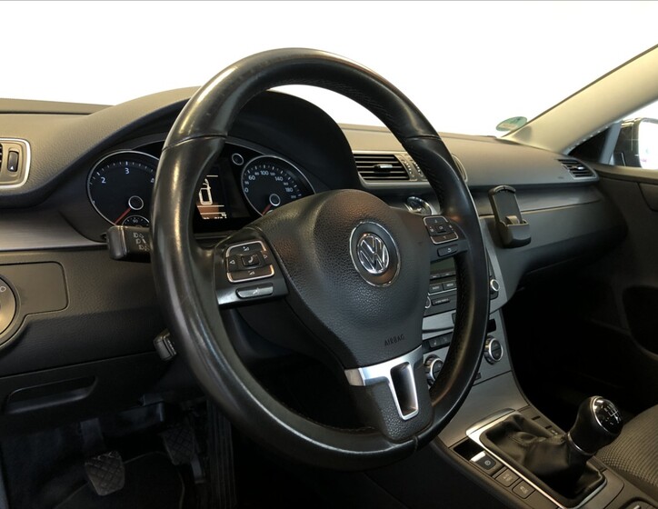 Volkswagen Passat 20