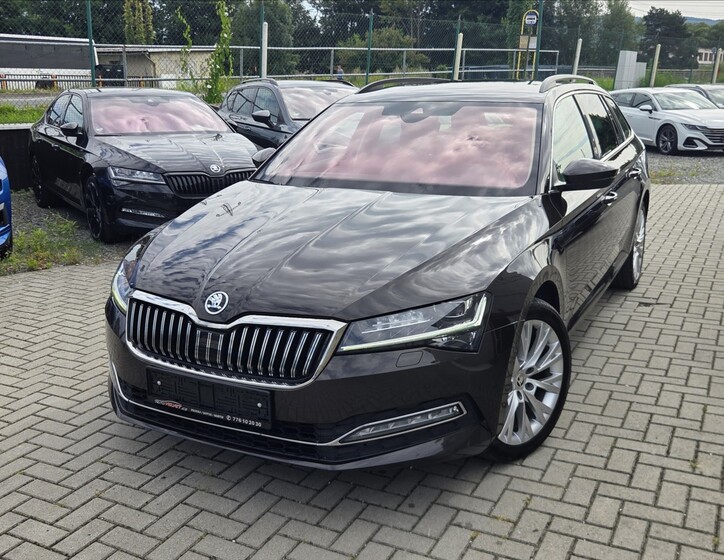Škoda Superb 1