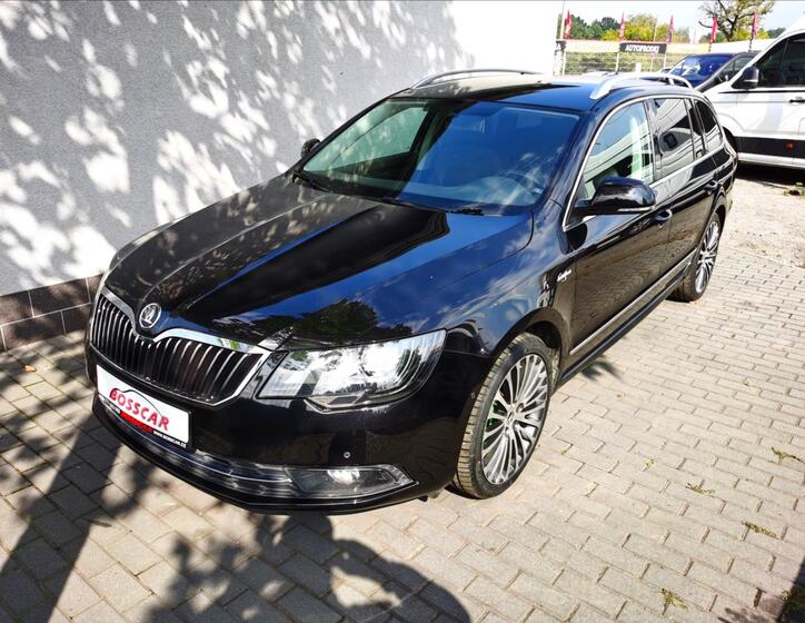 Škoda Superb 1