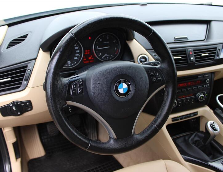 BMW X1 14