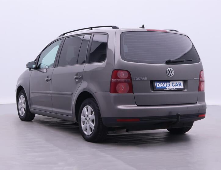 Volkswagen Touran 5