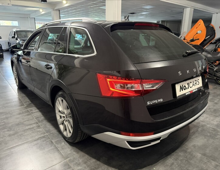 Škoda Superb 4