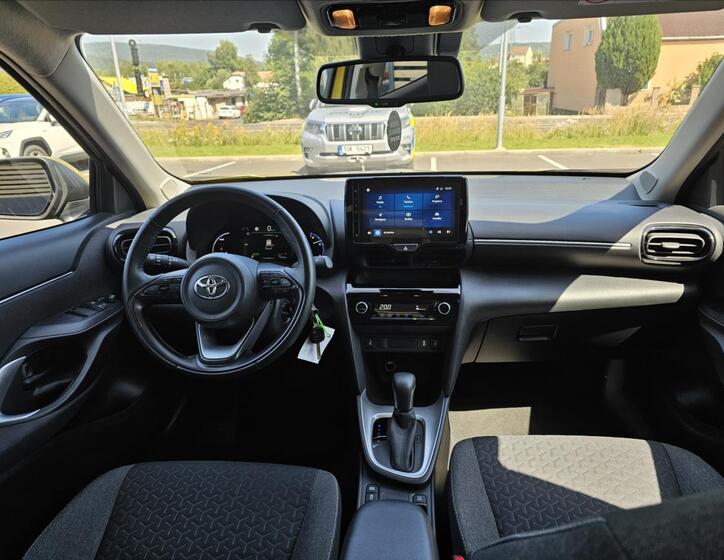 Toyota Yaris Cross 5