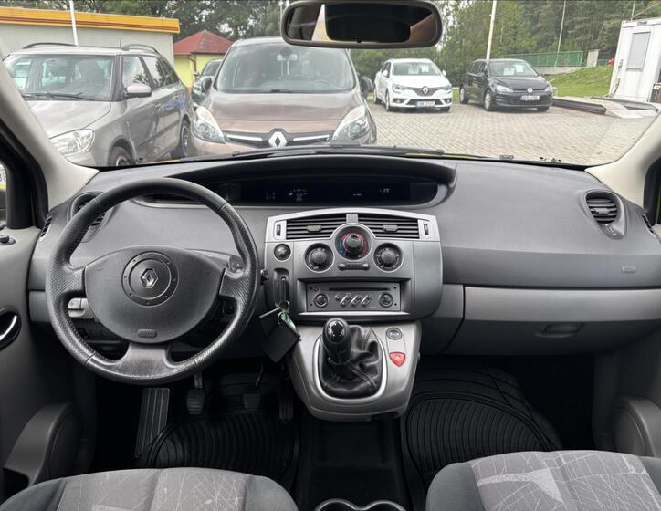 Renault Grand Scénic 15