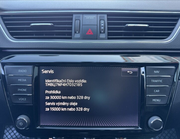 Škoda Superb 40
