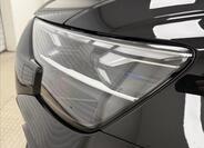 Audi Q8 44