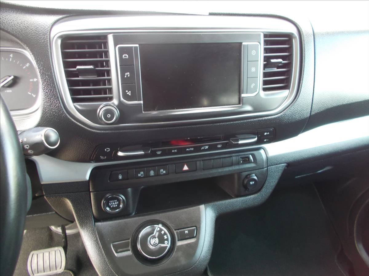 Peugeot Traveller