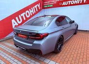 BMW M5 7