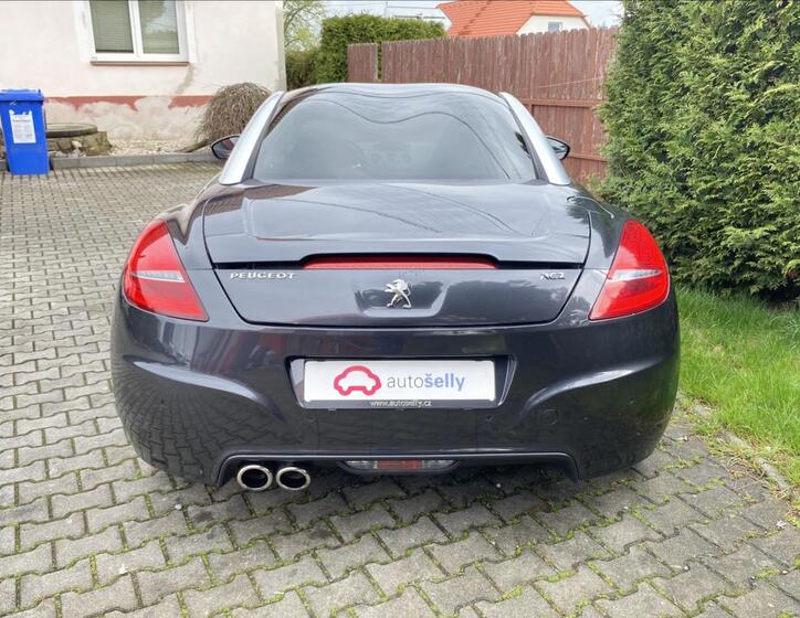 Peugeot RCZ 4