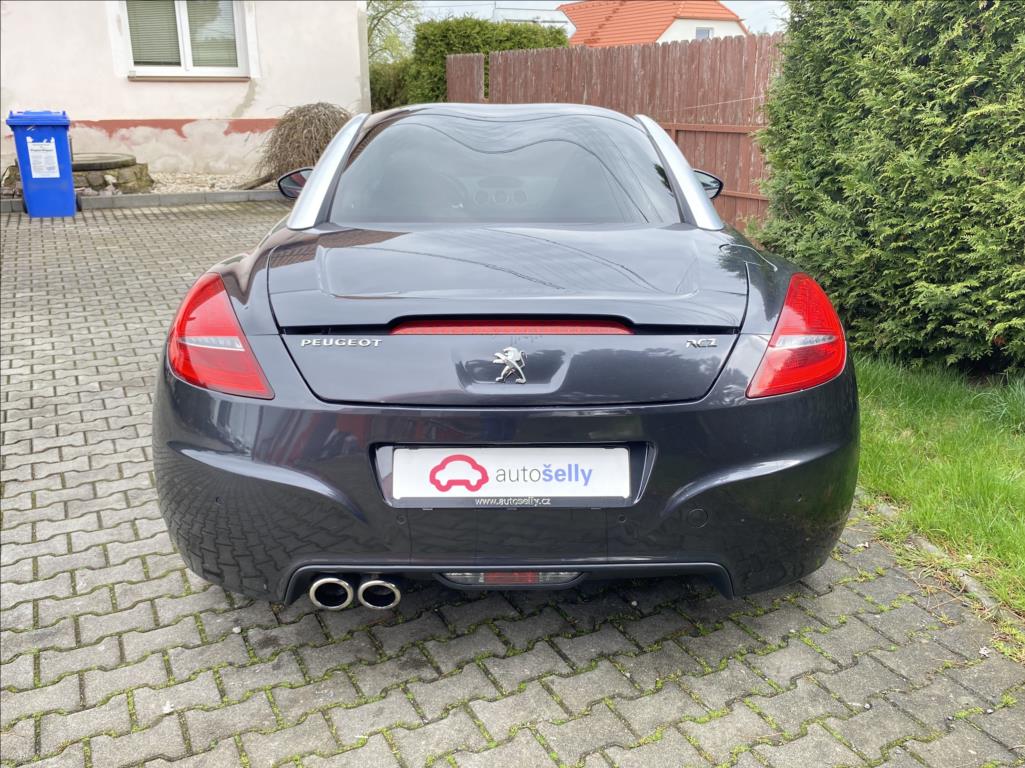 Peugeot RCZ