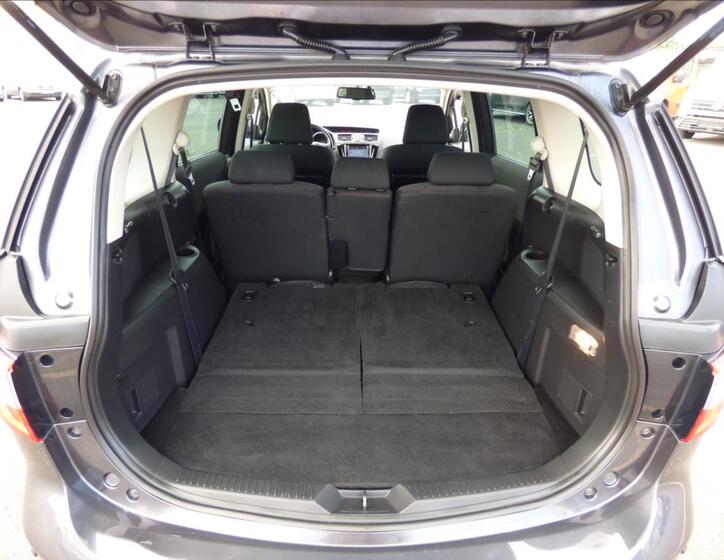 Mazda 5 43