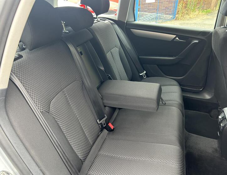 Volkswagen Passat 43