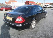 Mercedes-Benz Třídy E 4