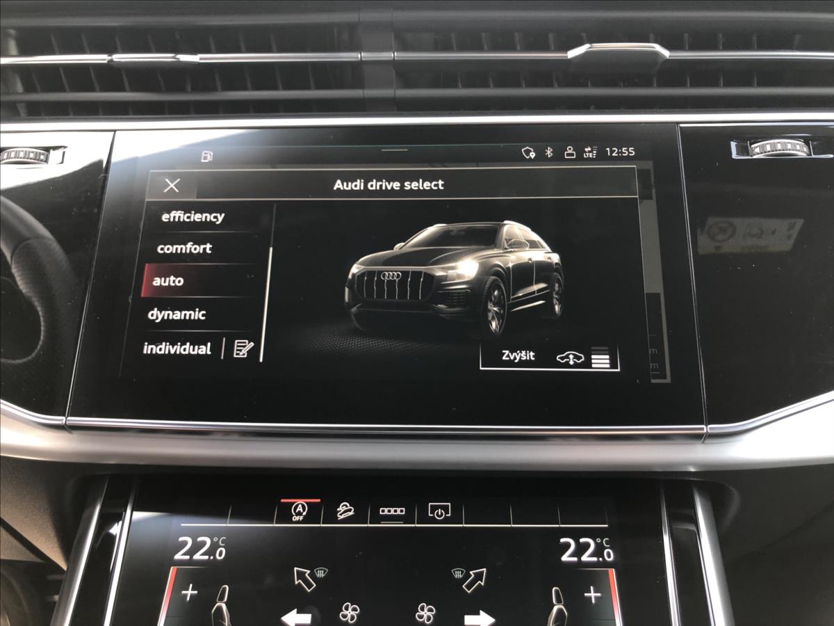 Audi SQ8