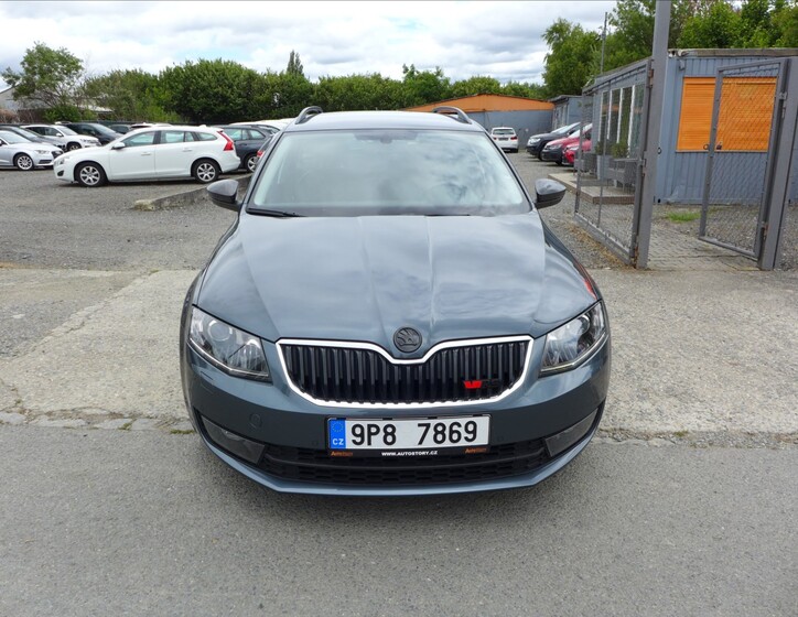 Škoda Octavia 3
