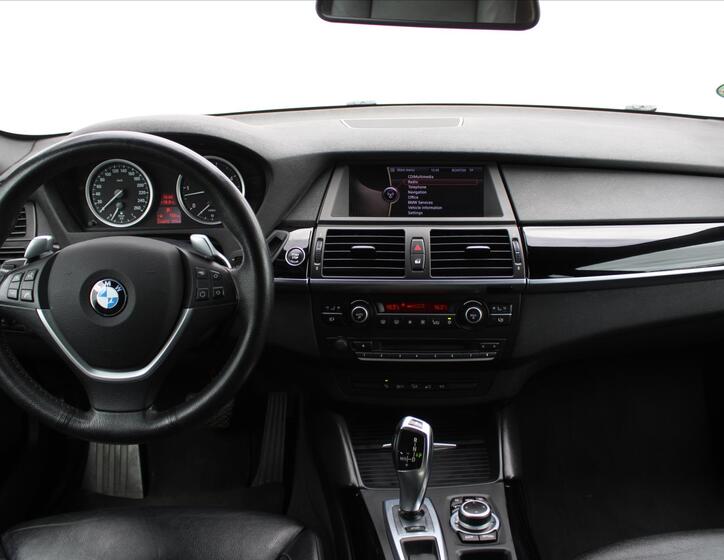 BMW X6 14