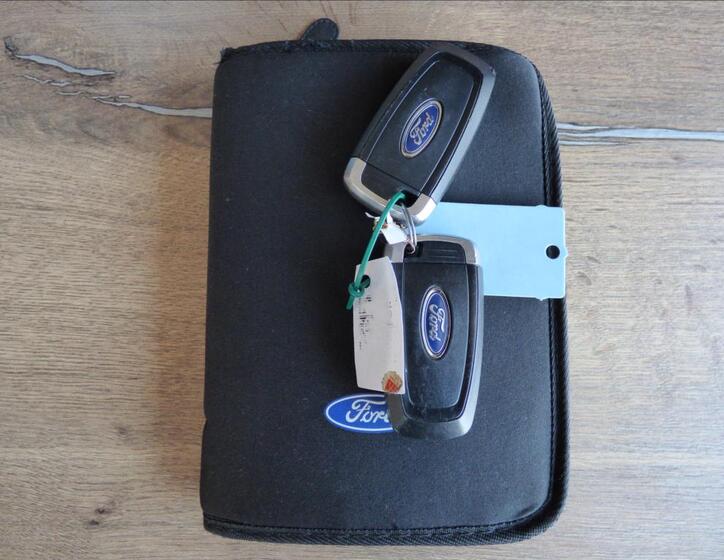 Ford S-MAX 66