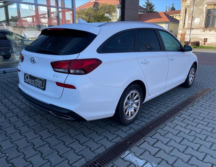 Hyundai i30 6