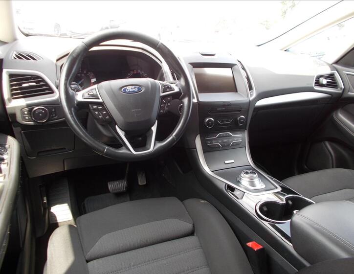 Ford S-MAX 17