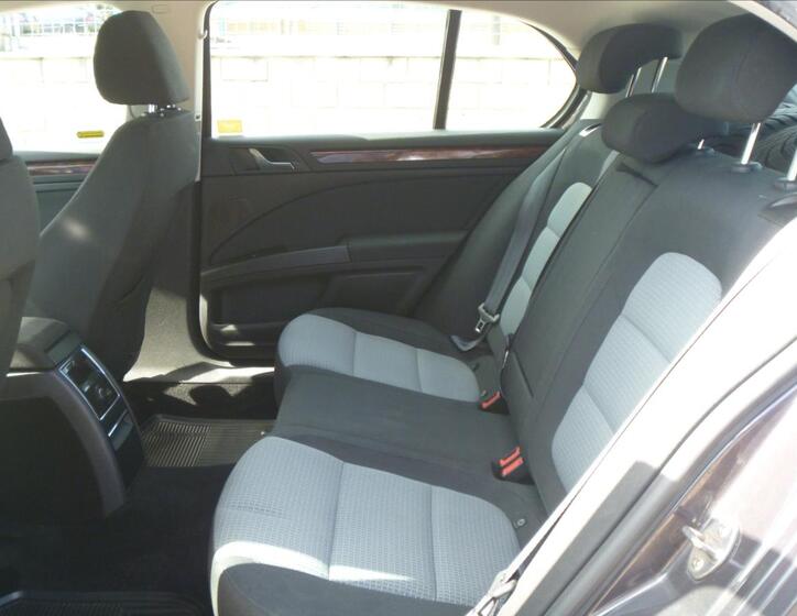 Škoda Superb 12