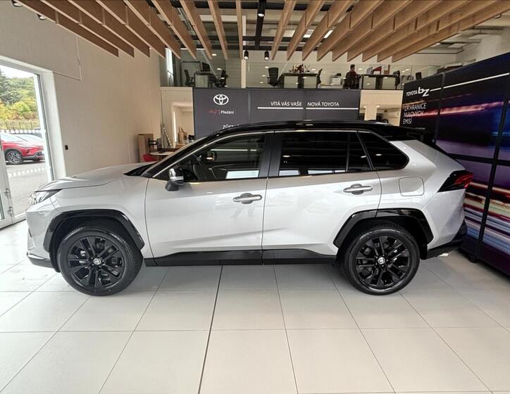 Toyota RAV4 4