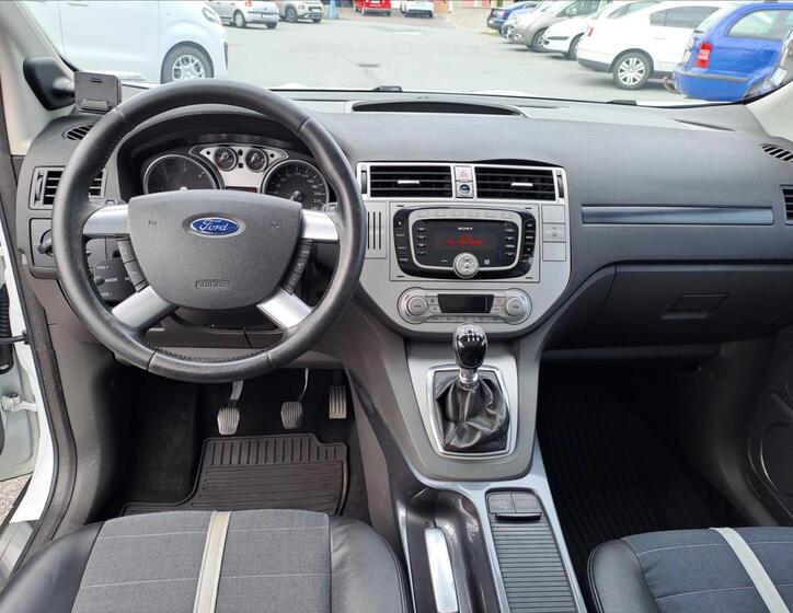 Ford Kuga 9