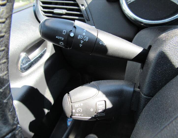 Peugeot 207 19