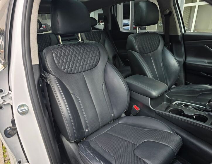 Hyundai Santa Fe 27