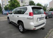 Toyota Land Cruiser 4