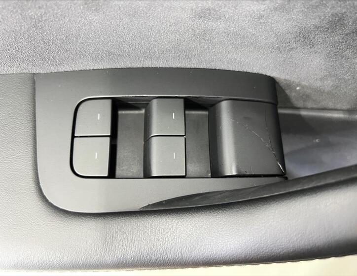 Tesla Model 3 22