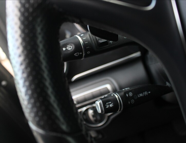 Mercedes-Benz Třídy V 39