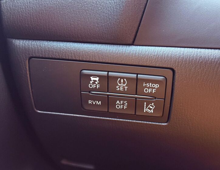 Mazda 3 25