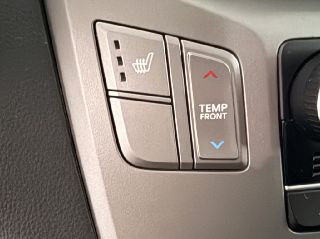 Hyundai H 1